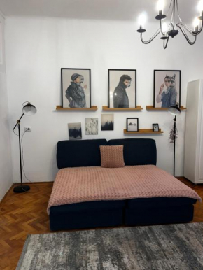 Suite 49